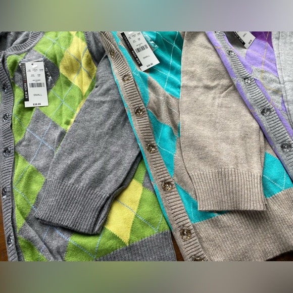 {SOLD!!}•NWT•{3} New York & Company Argyle Cardigan Bundle - Picture 2 of 13